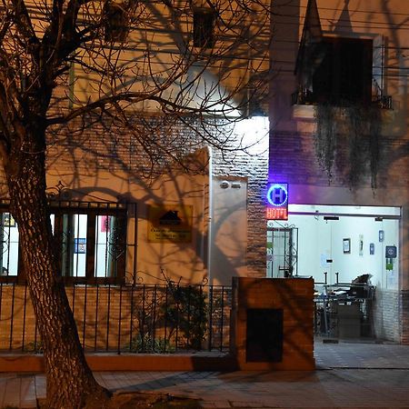 サルタ Residencial El Hogarホステル エクステリア 写真